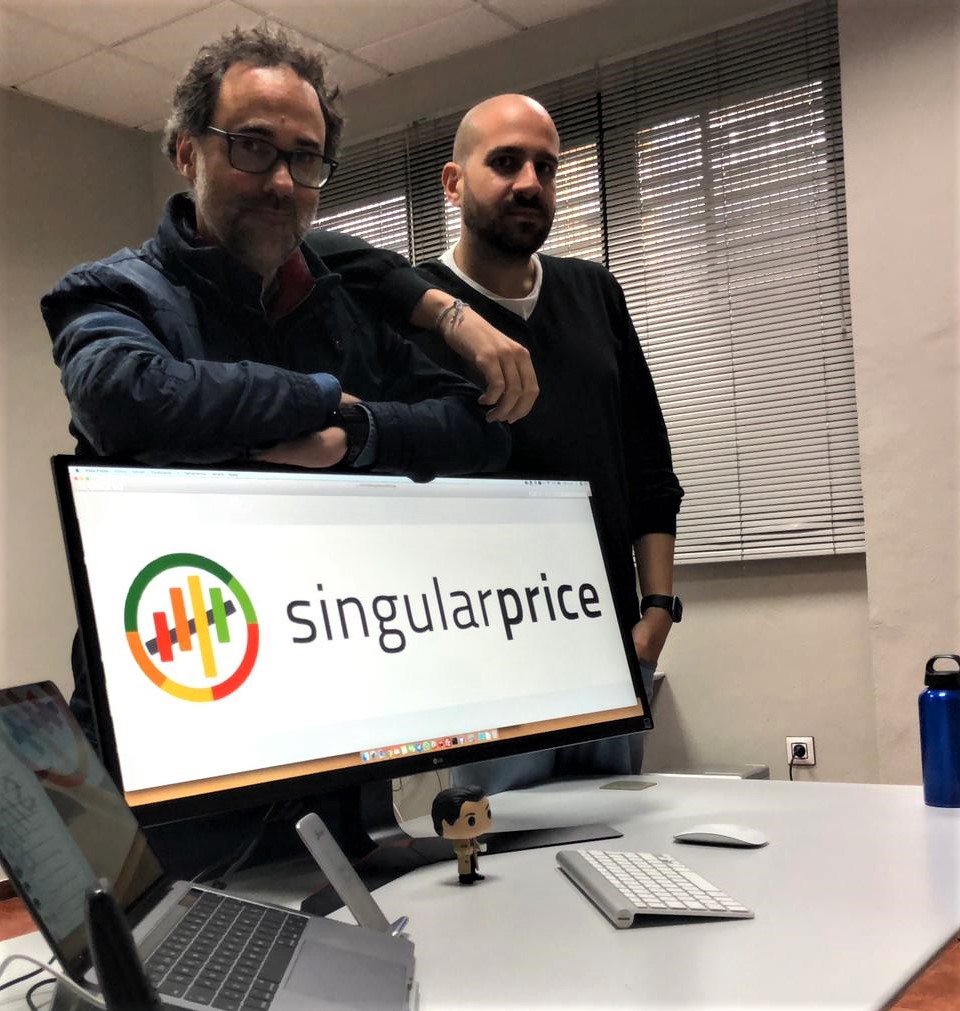SingularBrain, Oliver Montes -CEO-y Roberto Hugo -CTO-